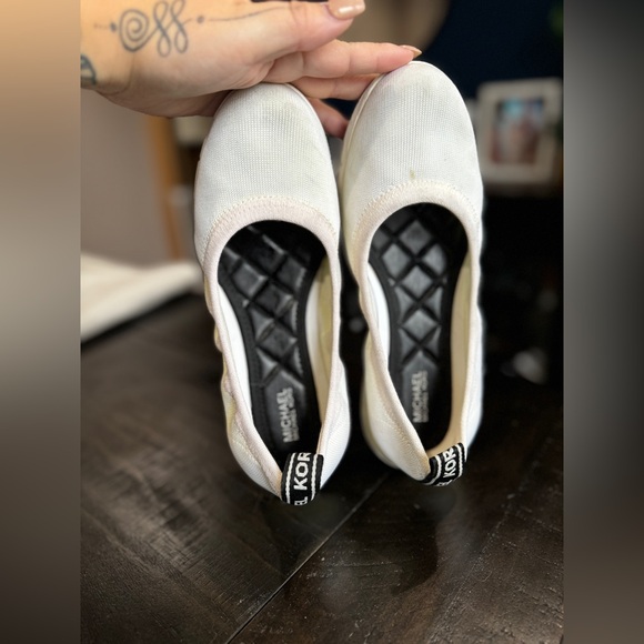 GUC Michael Kors Upton Sport Ballet Flat Women’s - Picture 9 of 13